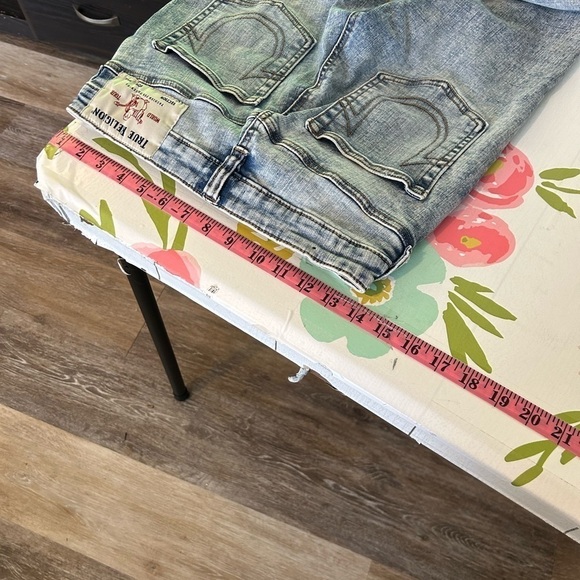 True Religion JENNIE MID RISE CURVY SKINNY
JEAN Raw Hem - Picture 9 of 9